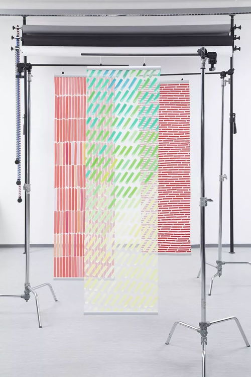 廢舊塑料吸管變身多彩面料